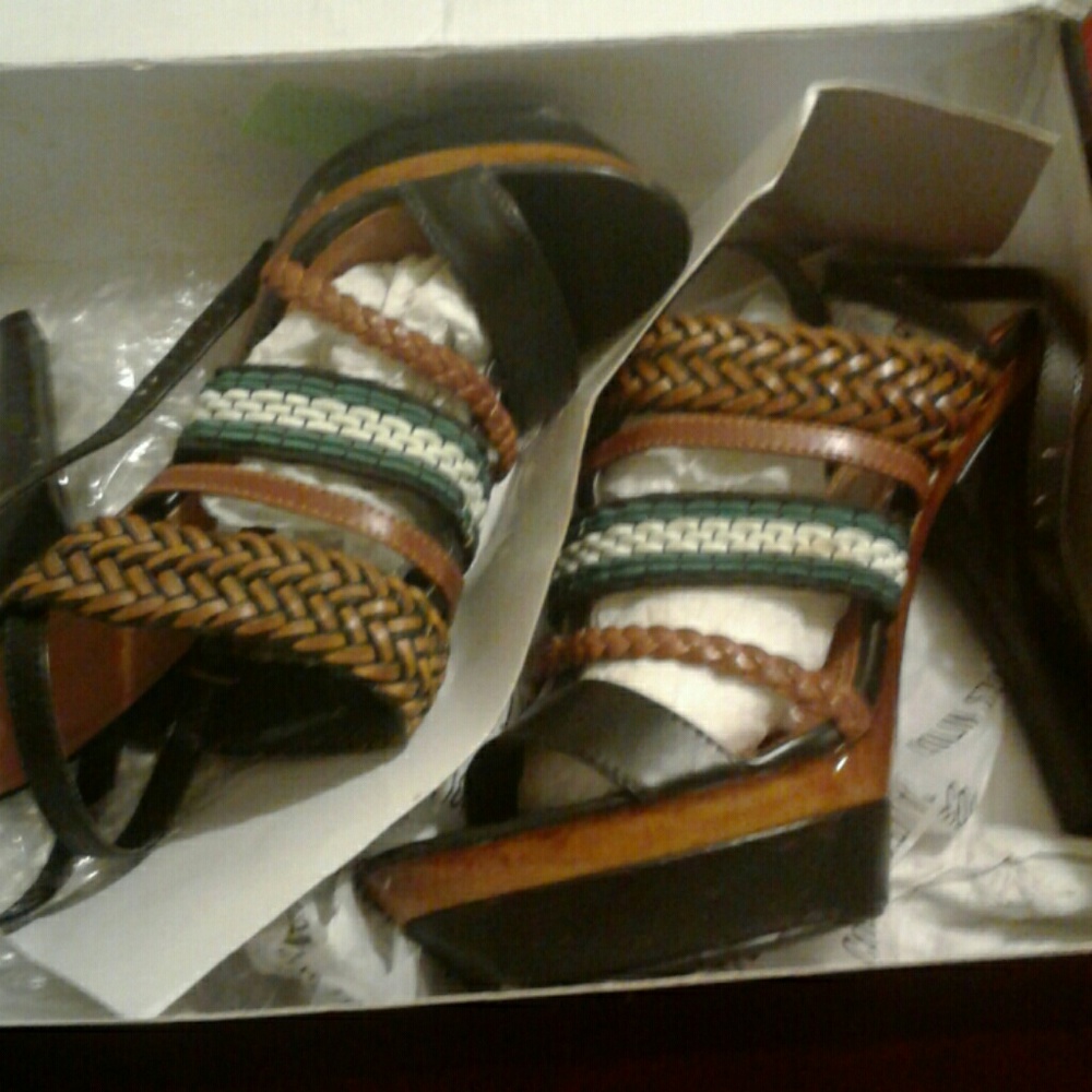 Heel sandals